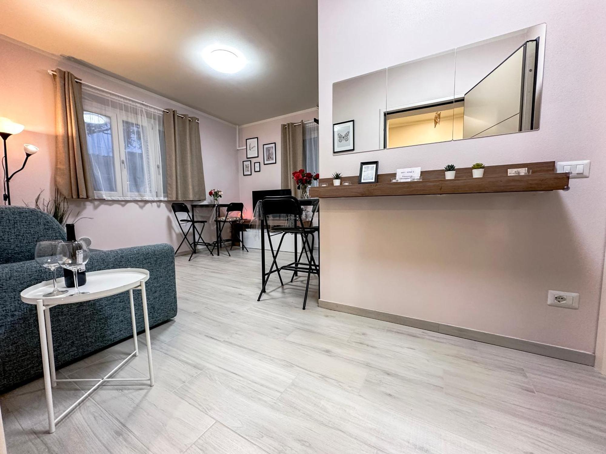 La Rosa Dei Venti Con Parcheggio E Ampio Giardino In Centro Apartment ลุคคา ภายนอก รูปภาพ