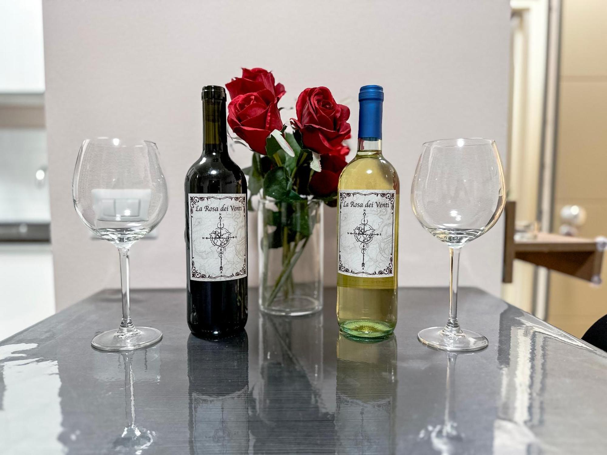 La Rosa Dei Venti Con Parcheggio E Ampio Giardino In Centro Apartment ลุคคา ภายนอก รูปภาพ