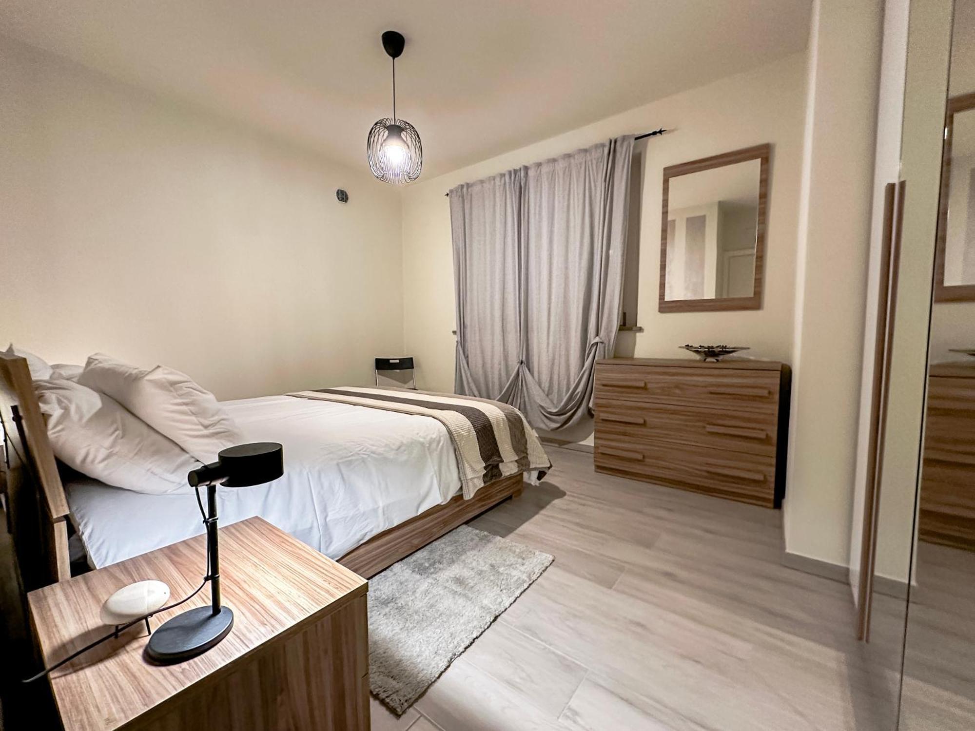 La Rosa Dei Venti Con Parcheggio E Ampio Giardino In Centro Apartment ลุคคา ภายนอก รูปภาพ